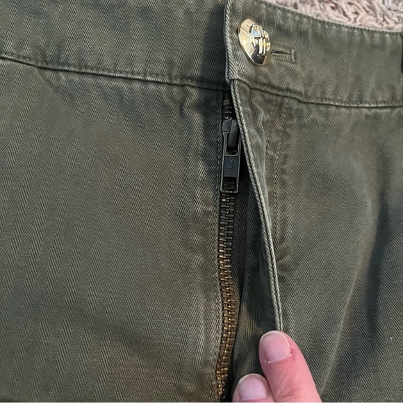 ANINE BING Aliza Mini Skirt in Army Green Sz XS Logo Buttons Like New Luxury - Picture 9 of 15